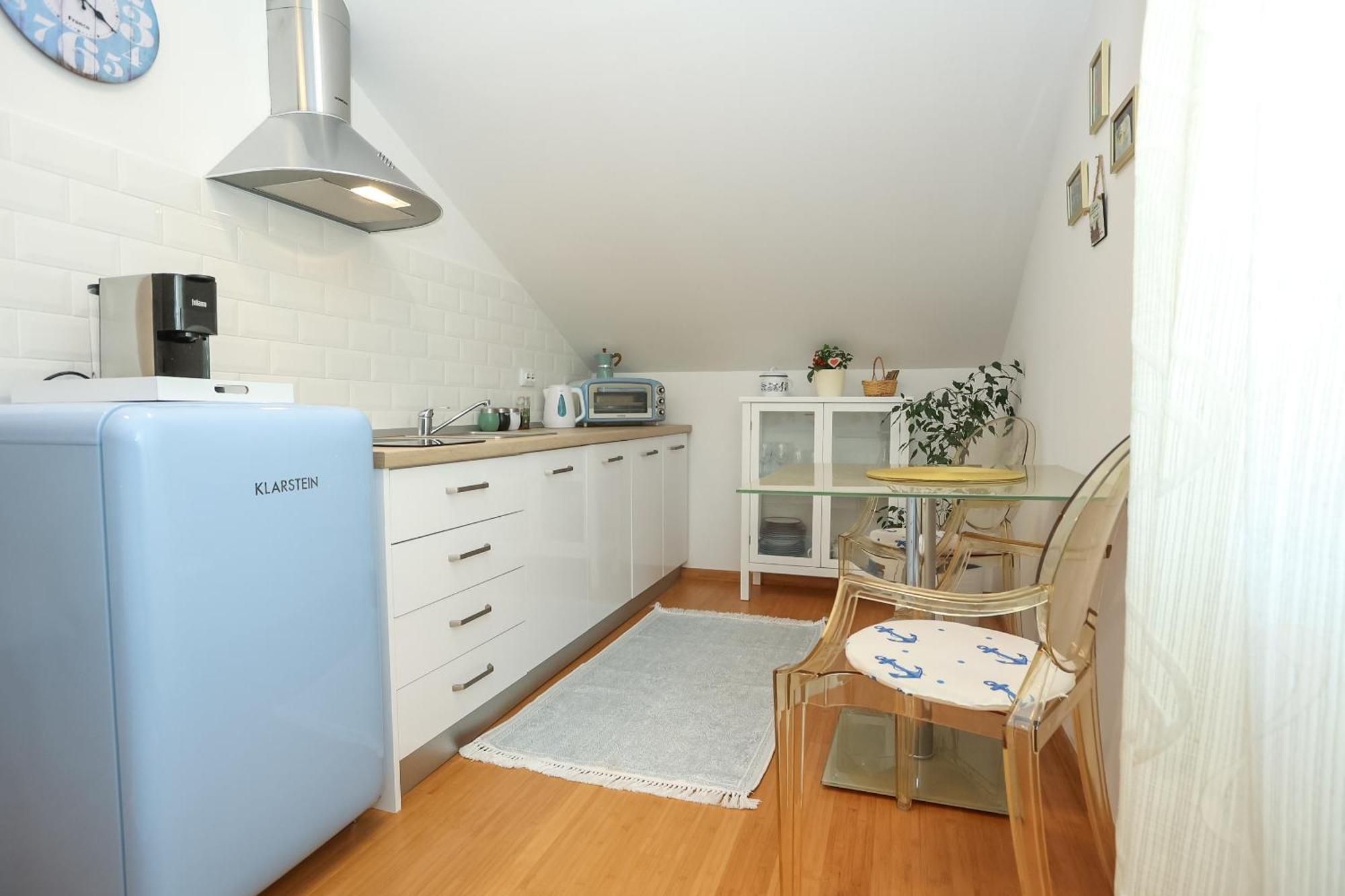Z&A Studio Apartment With Parking Bozava Exterior photo
